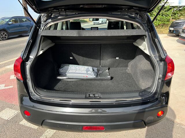 NISSAN QASHQAI TEKNA AUTO 2.0 SPANISH RHD IN SPAIN ONLY 88000 MILES 2009